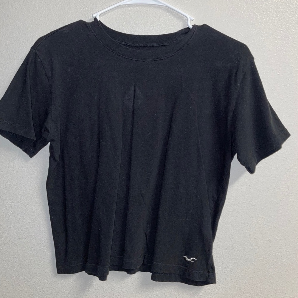 Hollister Crop Tee